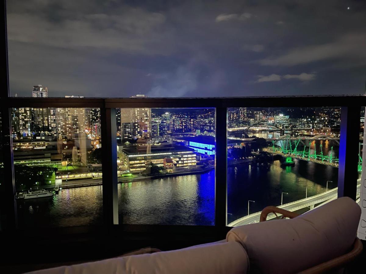 Brisbane Riverfront Oasis 2Bed Panoramic Riverview 외부 사진